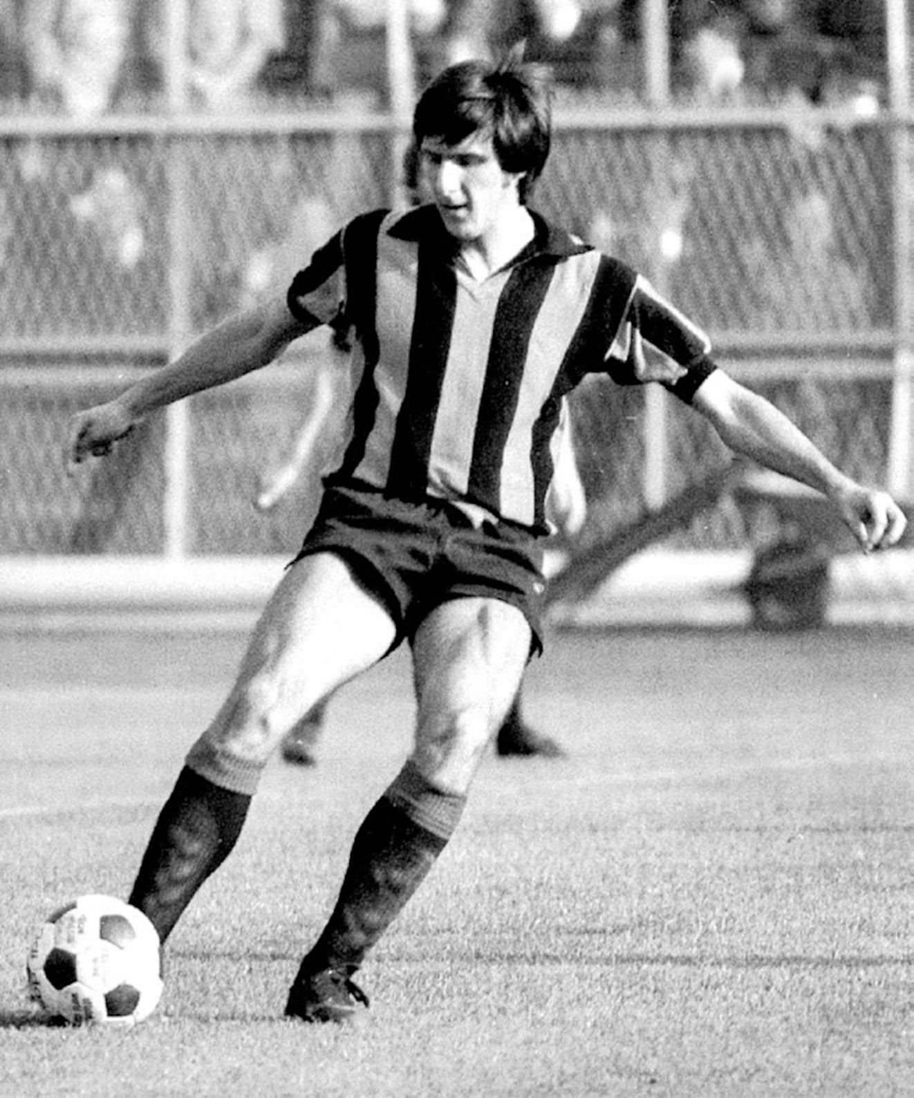 Gaetano Scirea playing for Atalanta during the 1972–73 season
