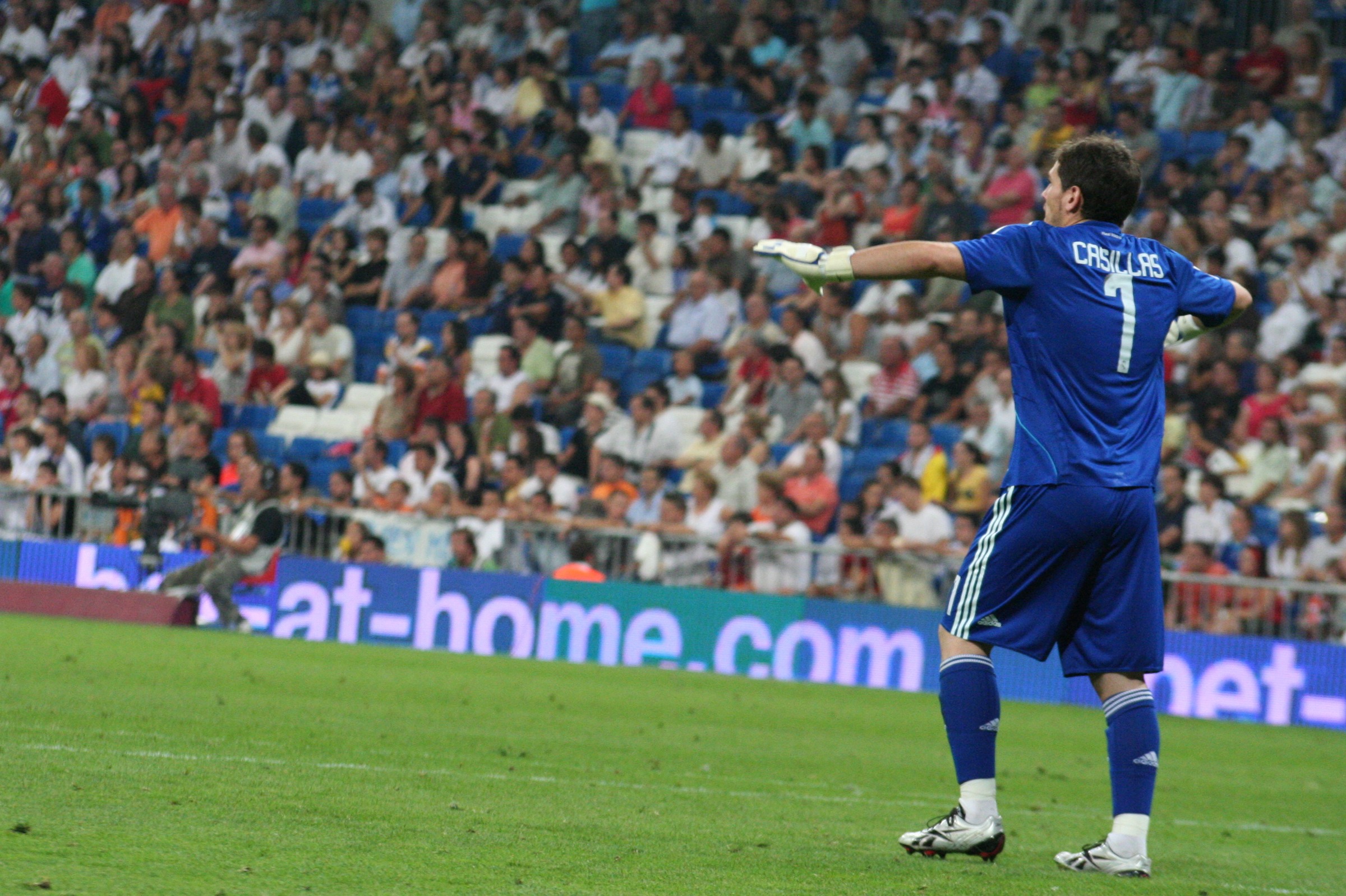 en:Iker Casillas.